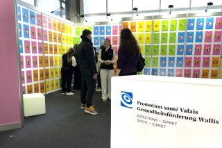 Les jeunes sont souvent victimes de mécanismes inconscients qui faussent leurs perceptions et les incitent à jouer.